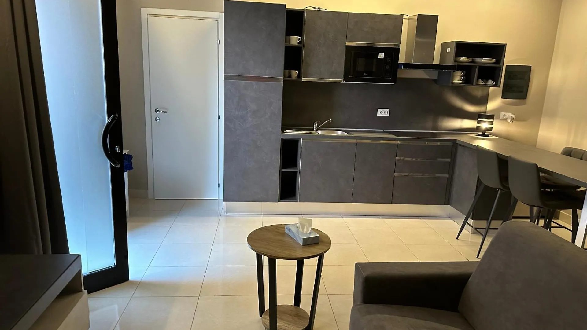 La Bottega Suite Deluxe Monolocale Desenzano del Garda