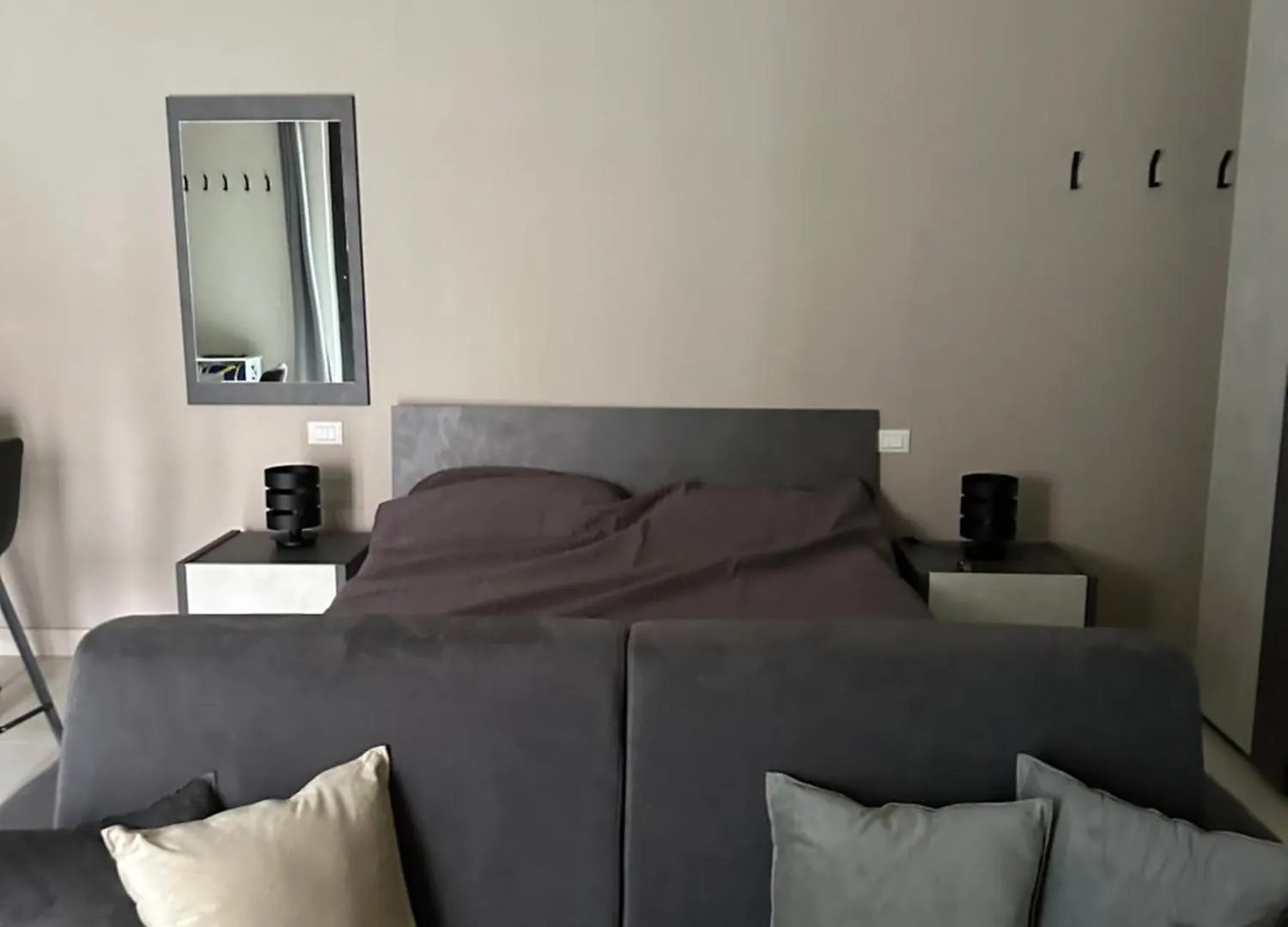 Apartment La Bottega Suite Deluxe Monolocale Desenzano del Garda